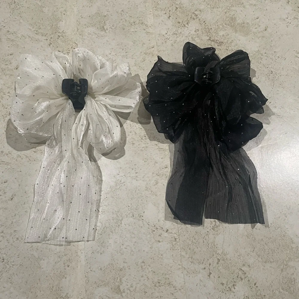 Bow hair clip- set of two